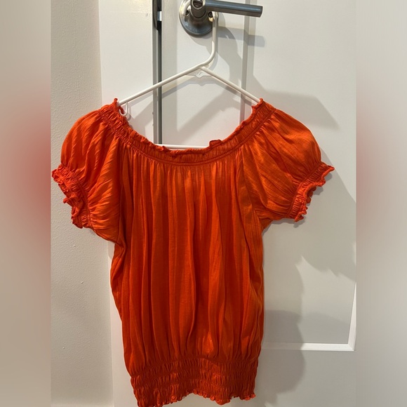 Derek Heart Orange Short Sleeve V Neck Cinched Waist Shirt - Picture 2 of 3